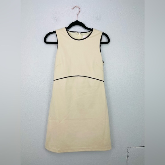 JB by Julie Brown Cream Sheath Fit Elegant Dress - Picture 8 of 8